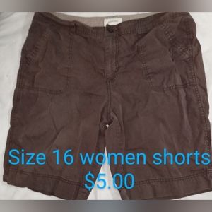 Women's knee length shorts